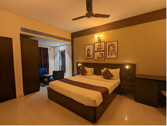 Neyyar Residency | STANDARD AC ROOM